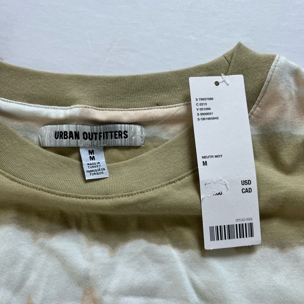 Urban Outfitters Oversized Blurred Stripe Tee Size Medium Beige New - Picture 3 of 8